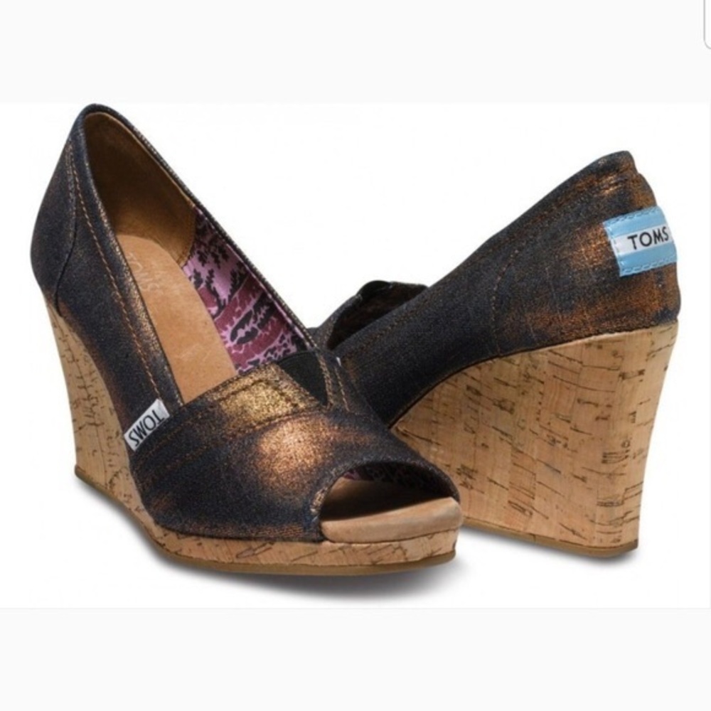 Tom’s Calypso Copper Azar cork wedges 8.5